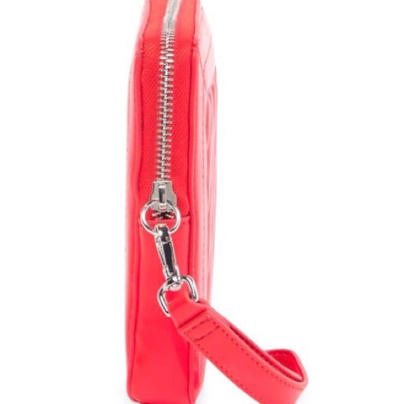 NWT French Connection Hayes Box Wristlet - Picture 3 of 7